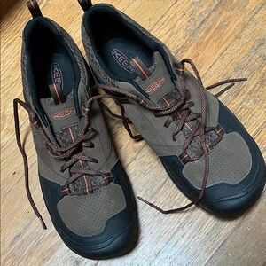 Keen Shoes | M 14